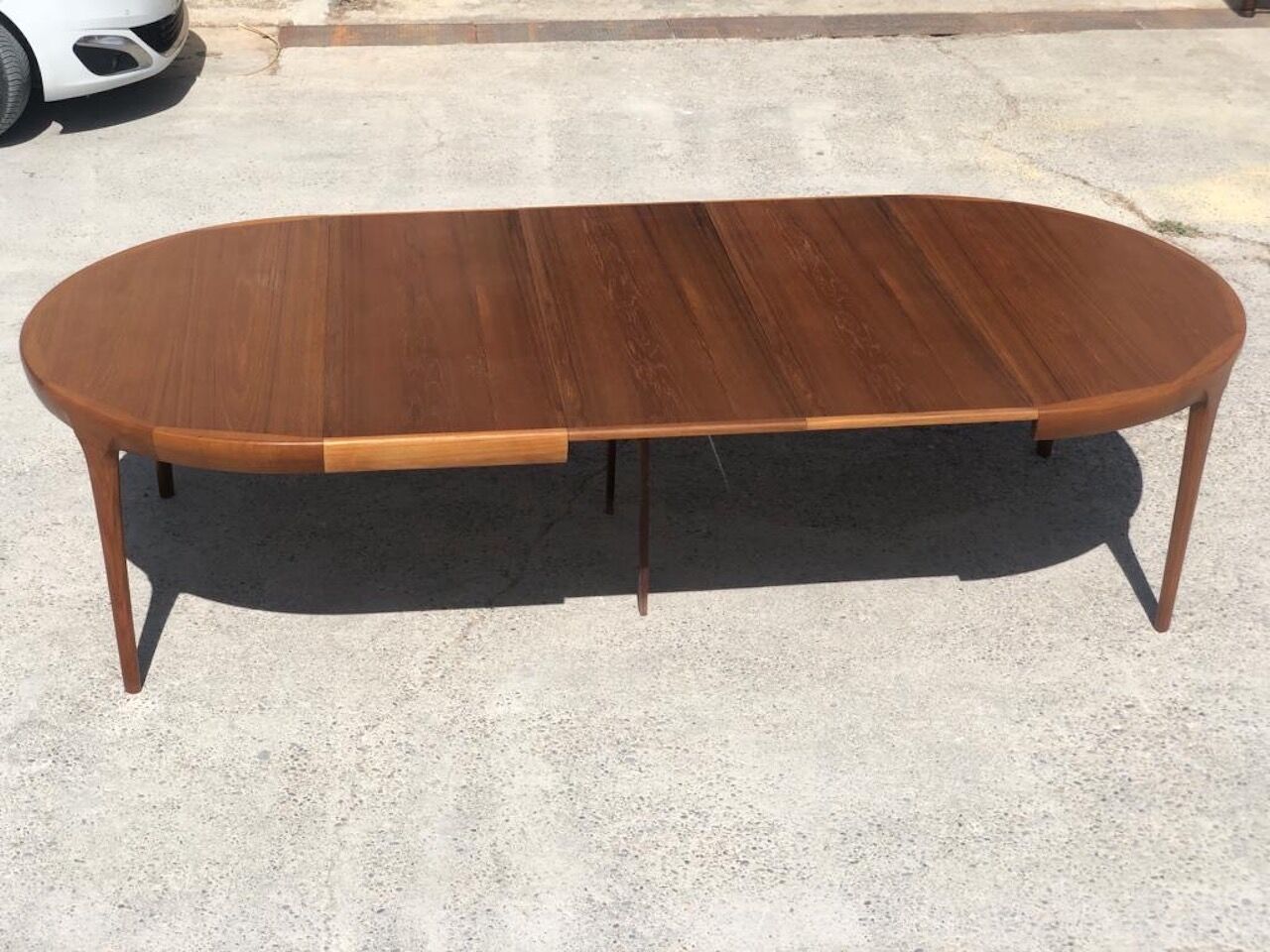 Set Extendable table Ib Kofod Larsen and 8 chairs Jysk for Mobelfabrik 1960