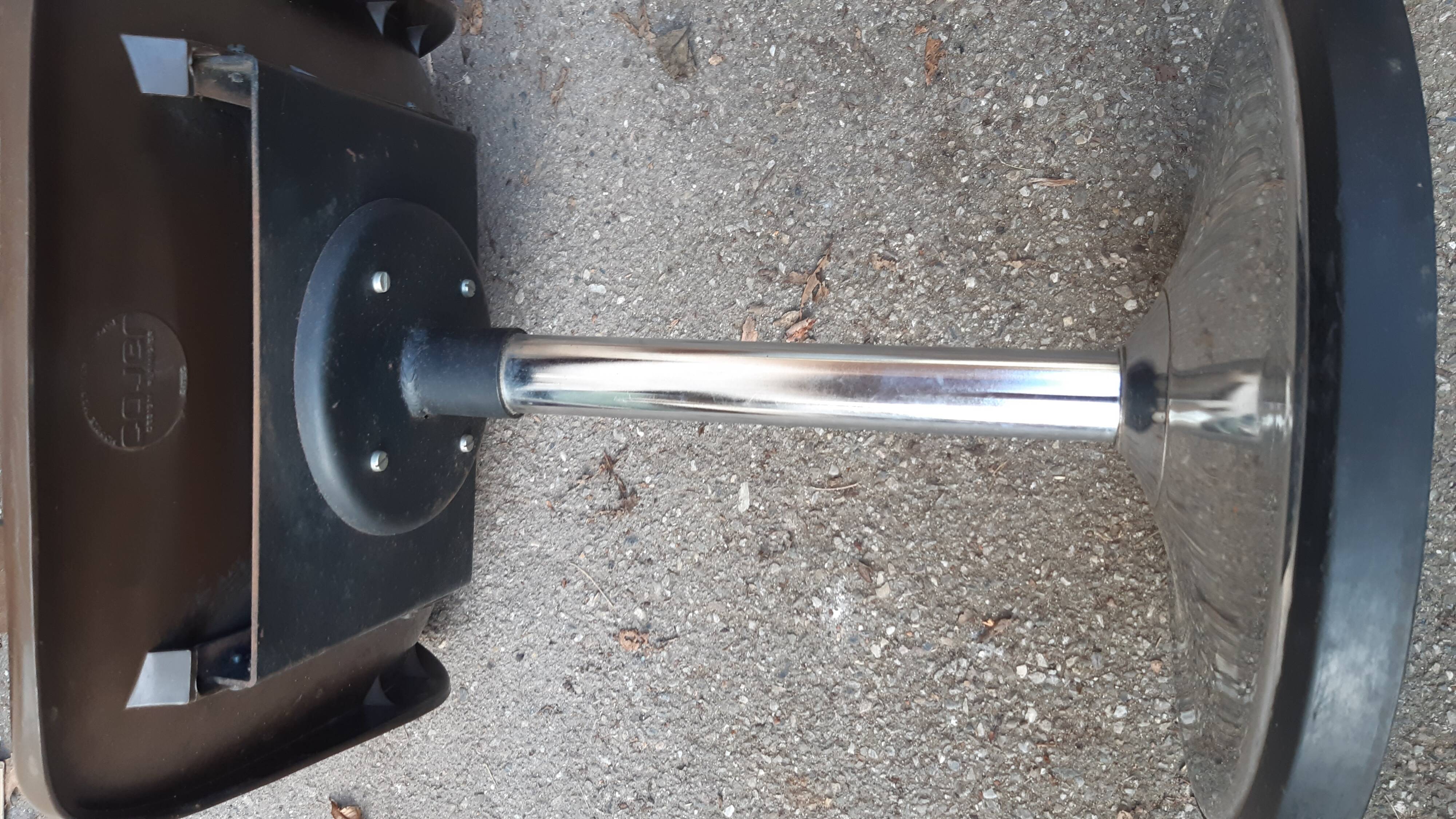 Etienne Fermigier tulip-shaped chair