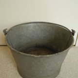 Old zinc basin washing machine bucket industrial decoration old french bucket zinc basin