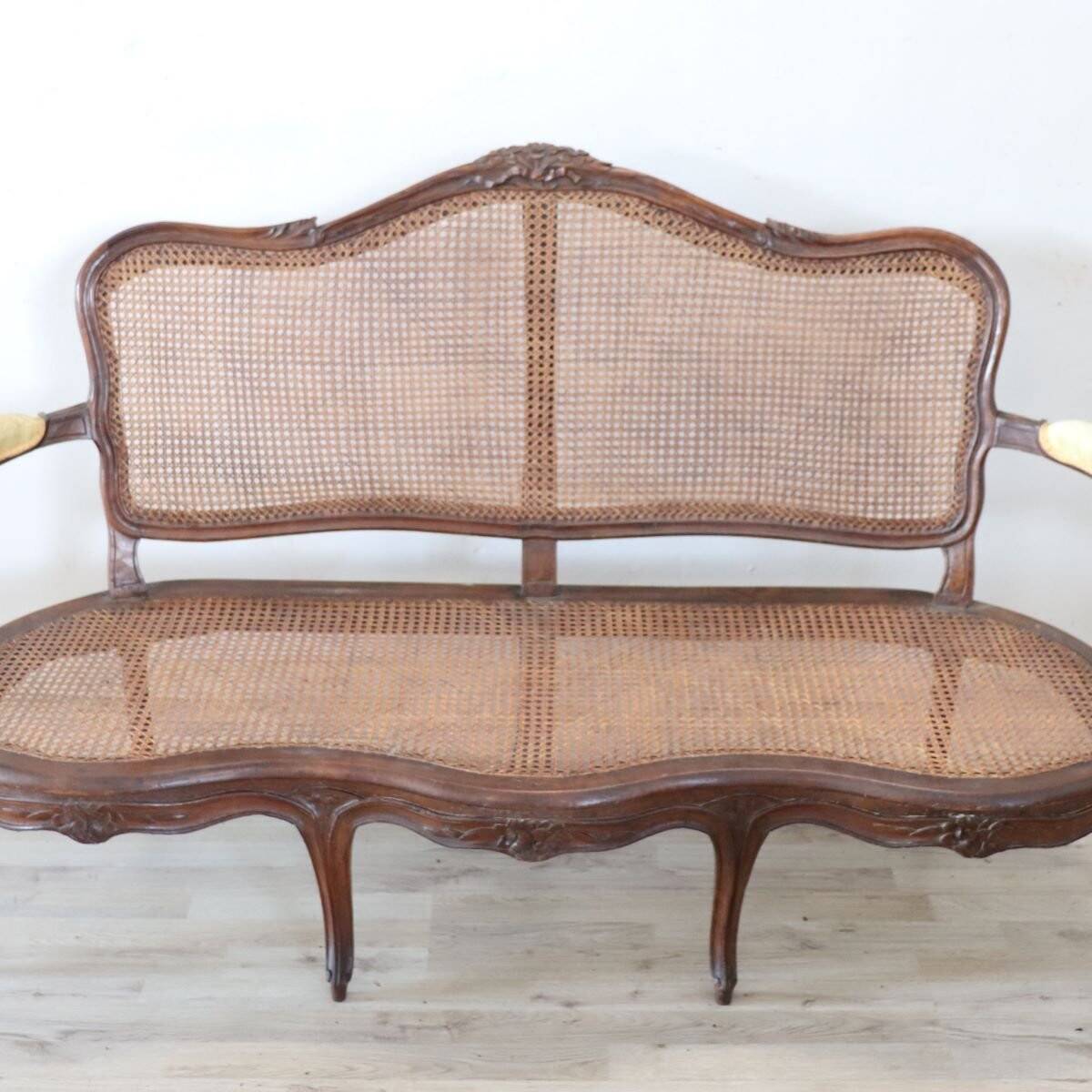 Antique Walnut And Vienna Straw Sofa, Italy 18th Century