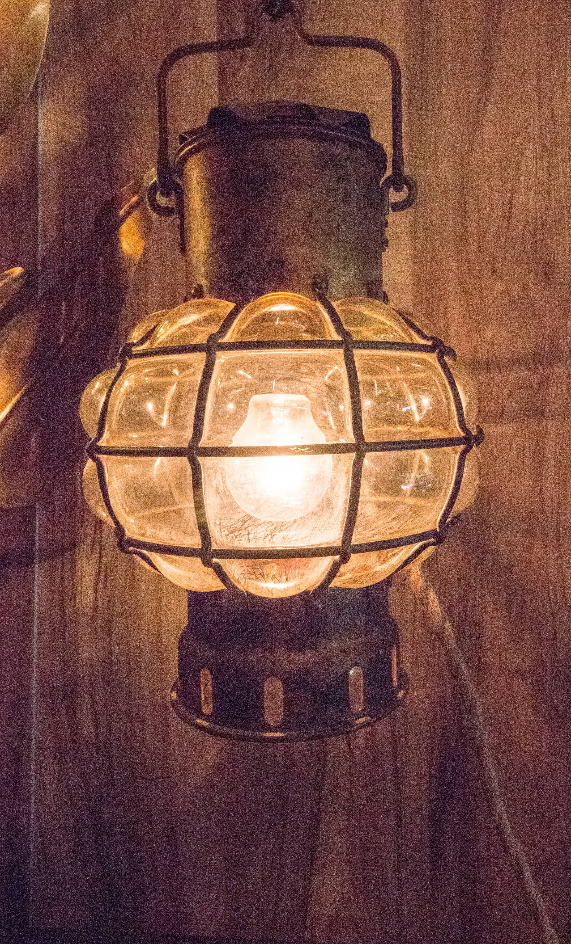Venetian boat lamp