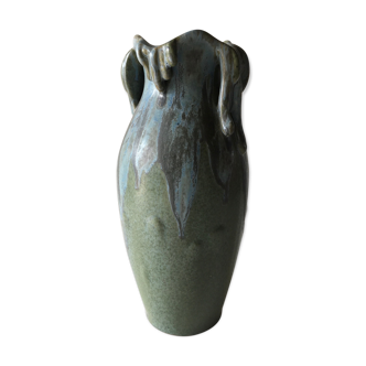 Denbac's art deco sandstone vase
