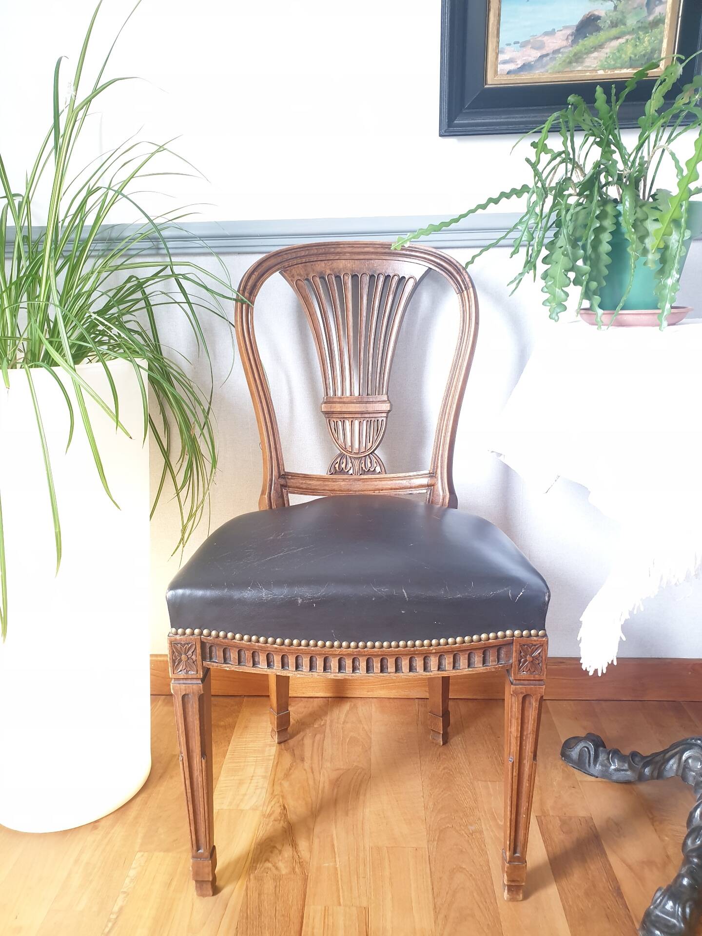 Lyre Chair
