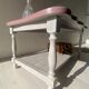 Table basse vintage rustique rose et doré
