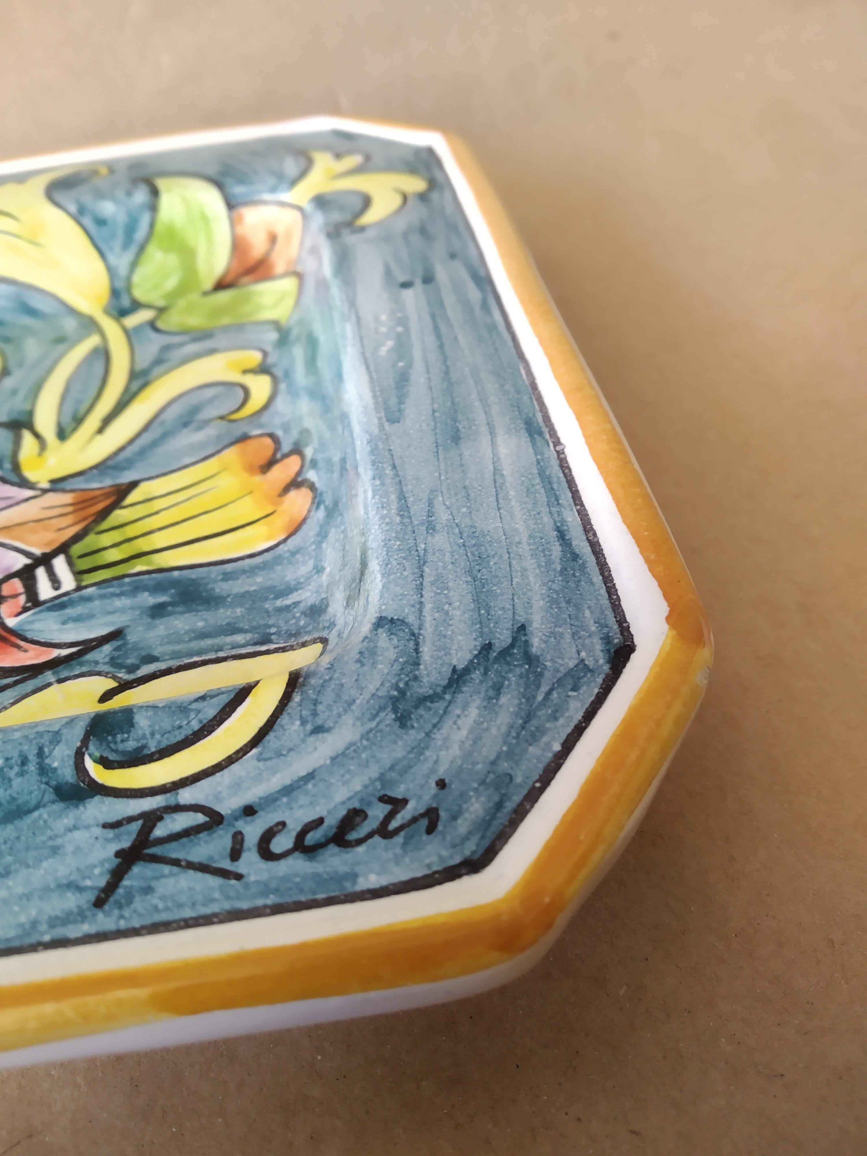 Ricceri Firenze Italy ceramic pocket emptier from the 80s