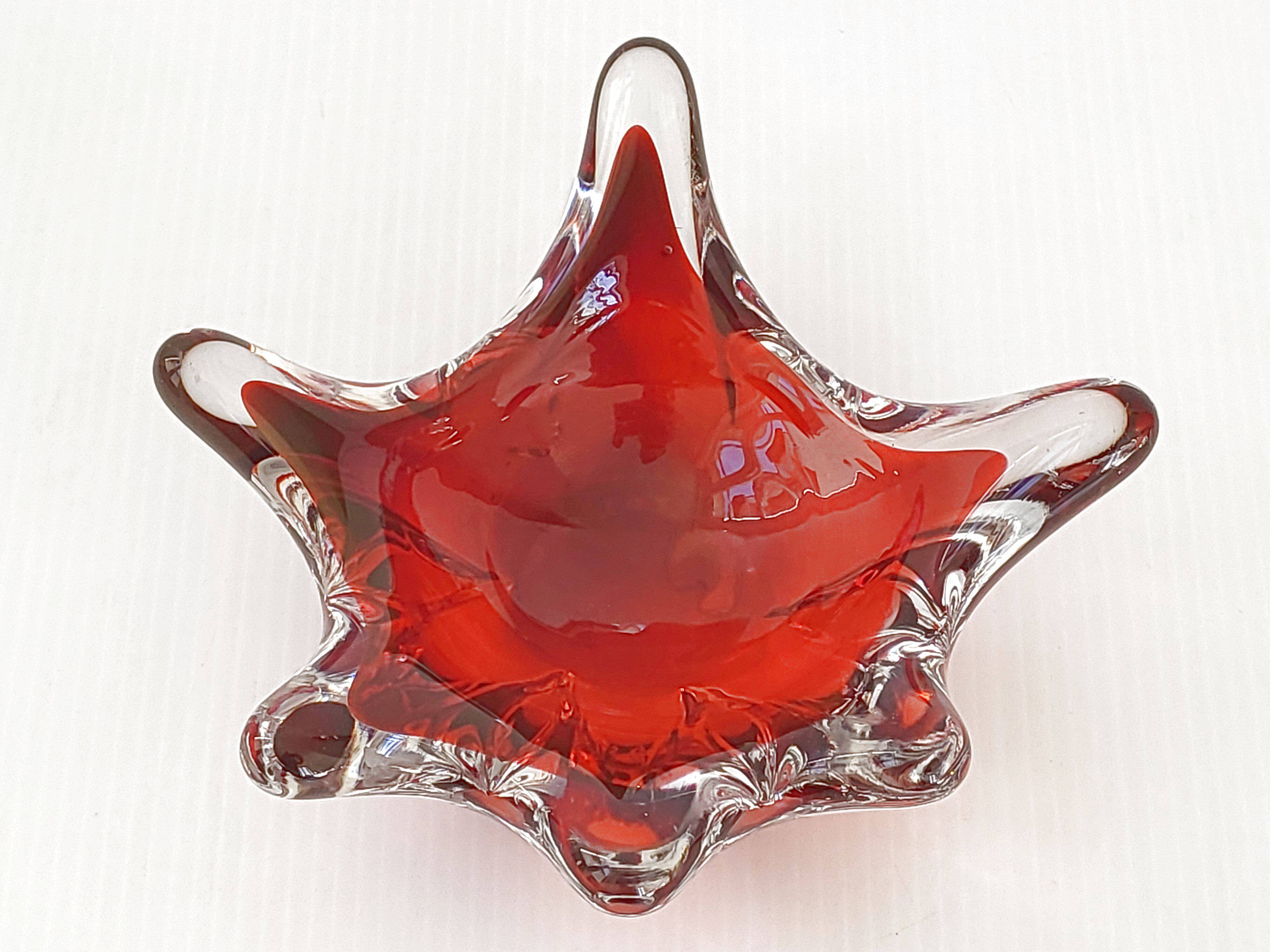 Vintage crystal pocket tray 1960