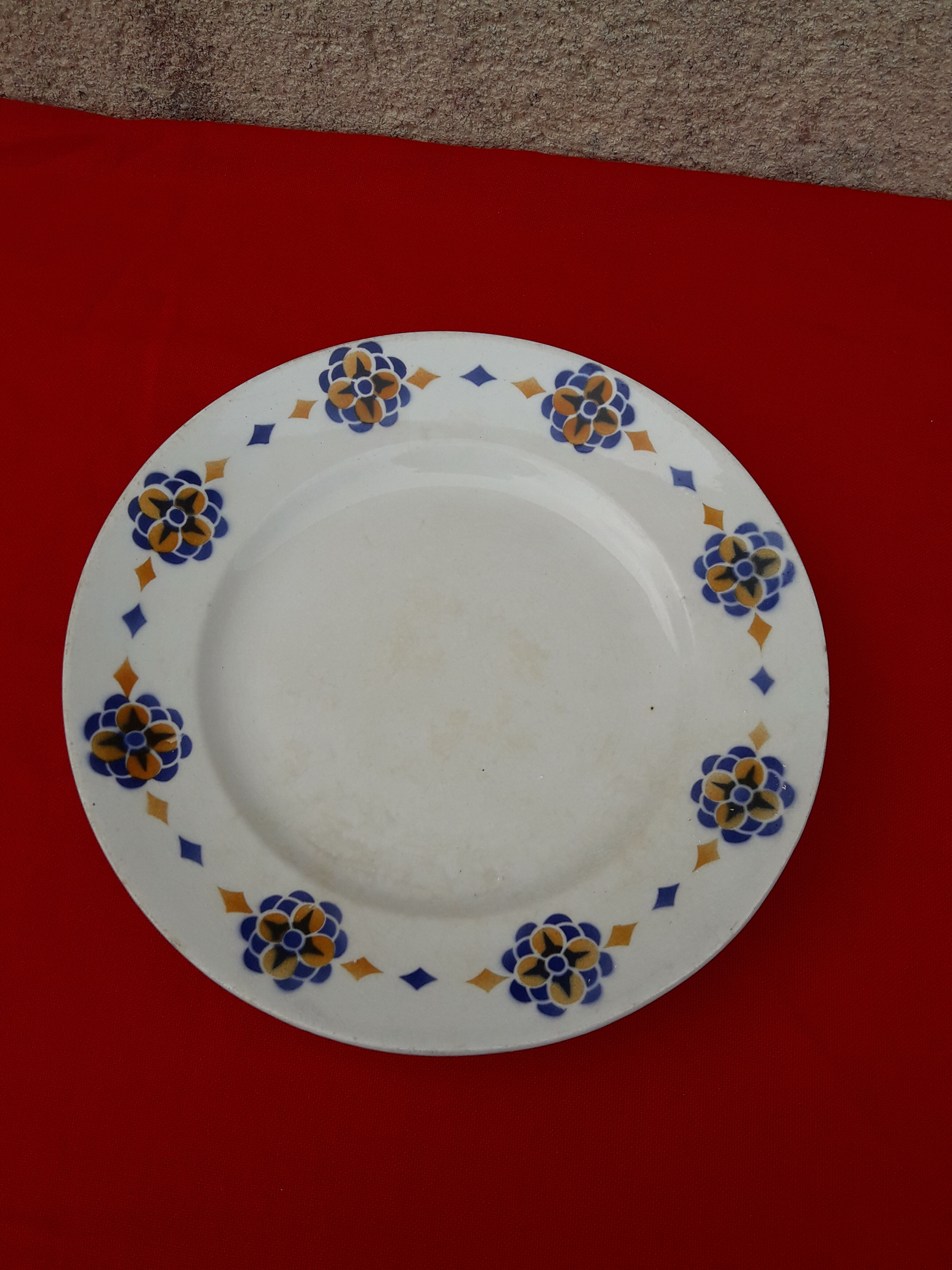 Flat on peedouche in earthenware Hamage and Moulin des loups model Rosaces diam 23 cm