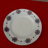 Flat on peedouche in earthenware Hamage and Moulin des loups model Rosaces diam 23 cm