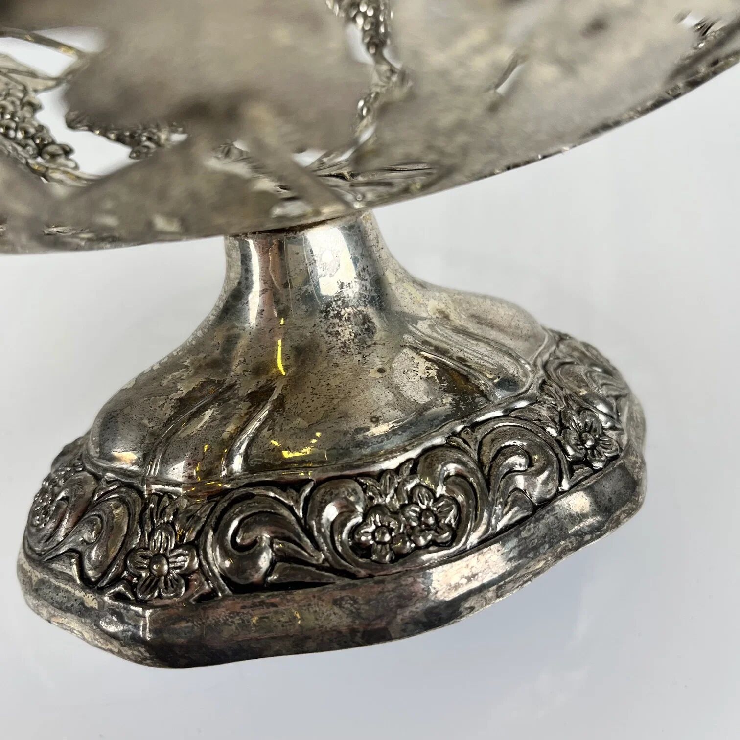 Openwork metal bowl with vine leaf and grape motif, 20th century
