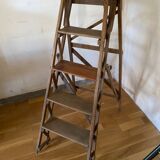 Ancien escabeau en bois début XXe