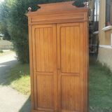 Vintage 2-door wardrobe