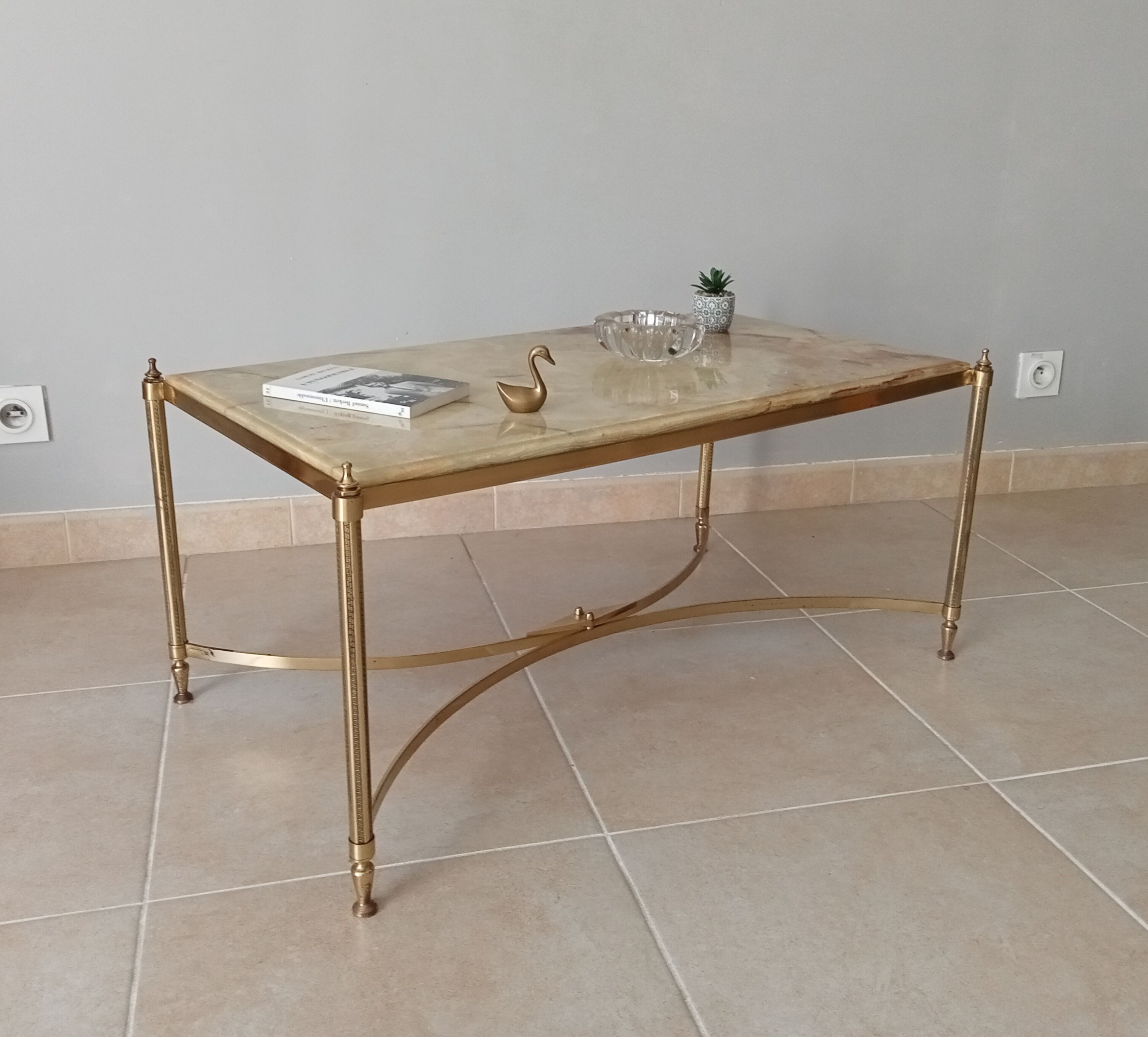Neoclassical marble and brass coffee table 50s/60s