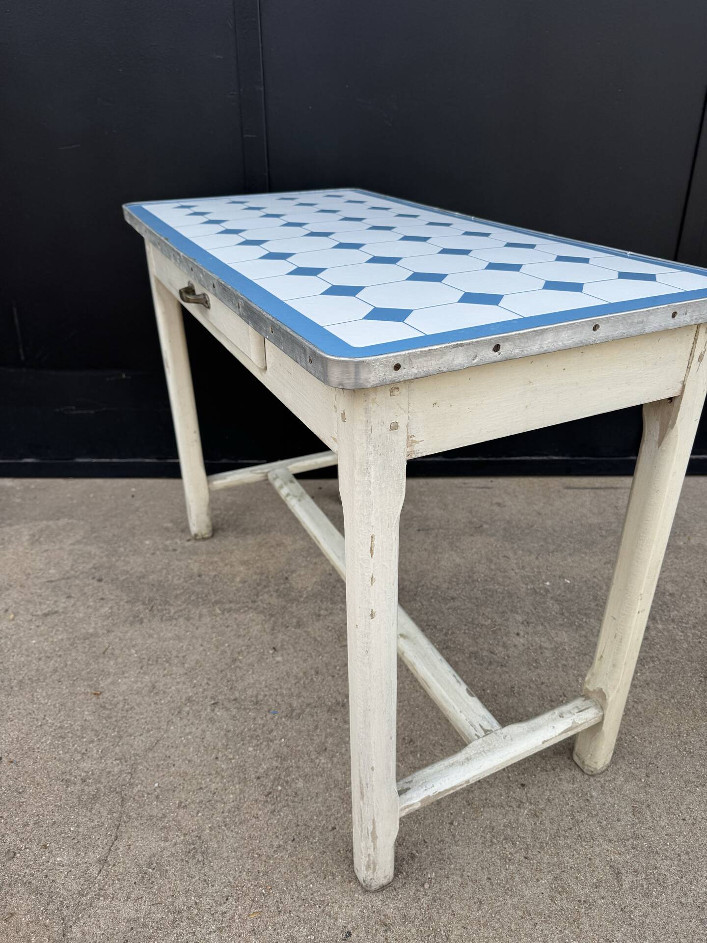 Table cuisine bois tôle émaillée années 50