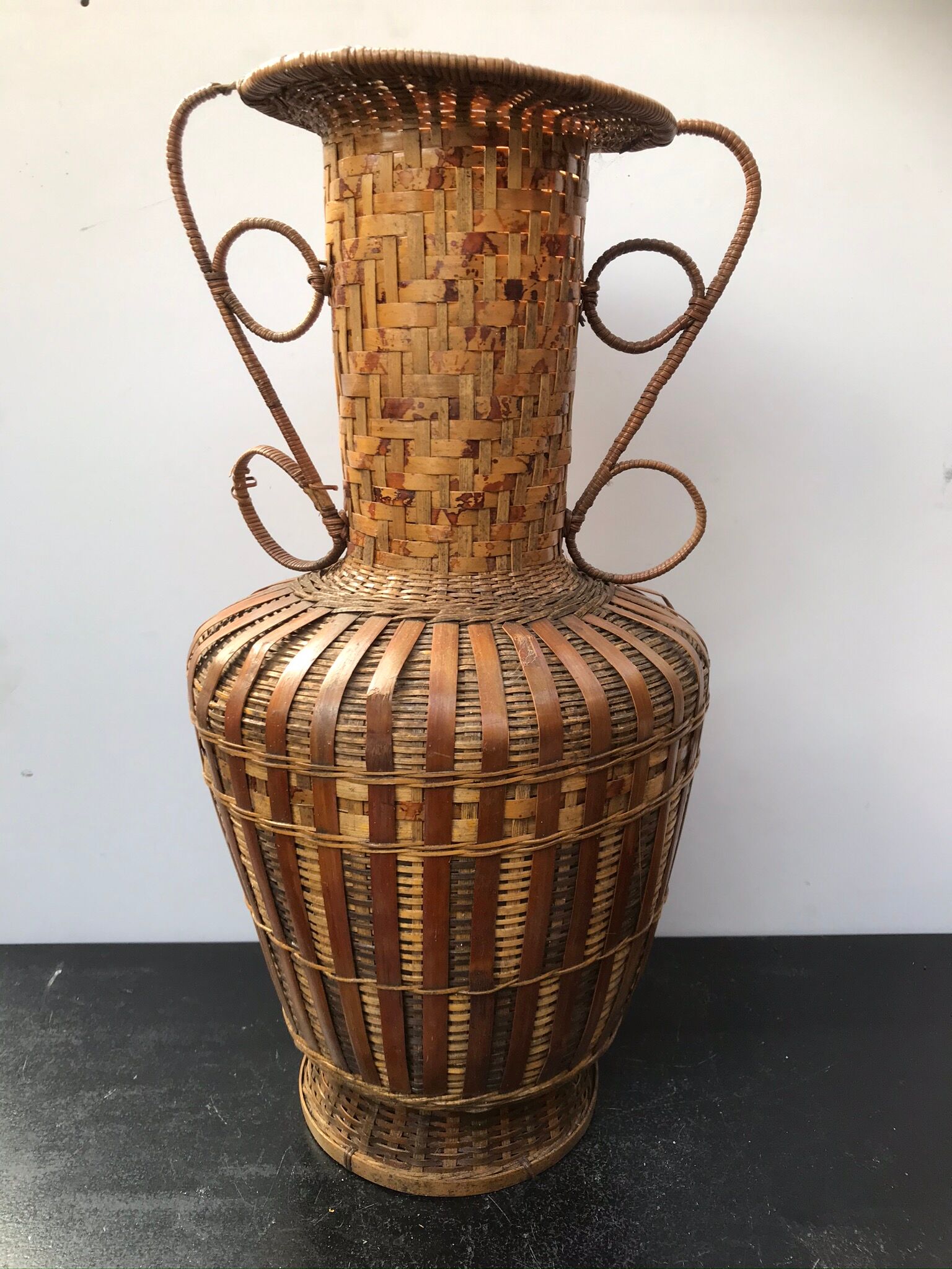 Former rotin vase braided grand vintage deco model