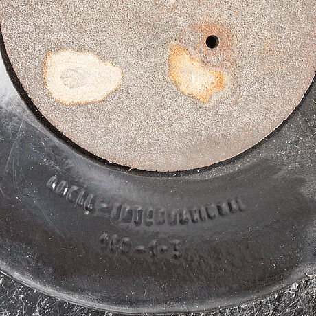 A pair of side tables by Eero Saarinen for Knoll