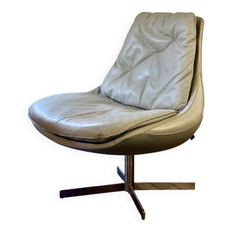 Fauteuil design vintage daya bontempi italie.