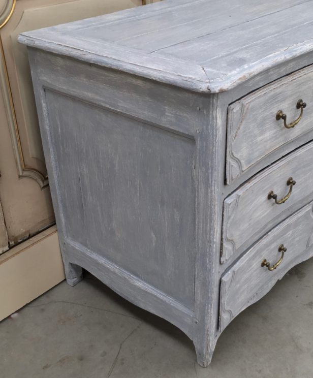 The 18th century Provencal painted Dresser