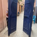 Porte bleu