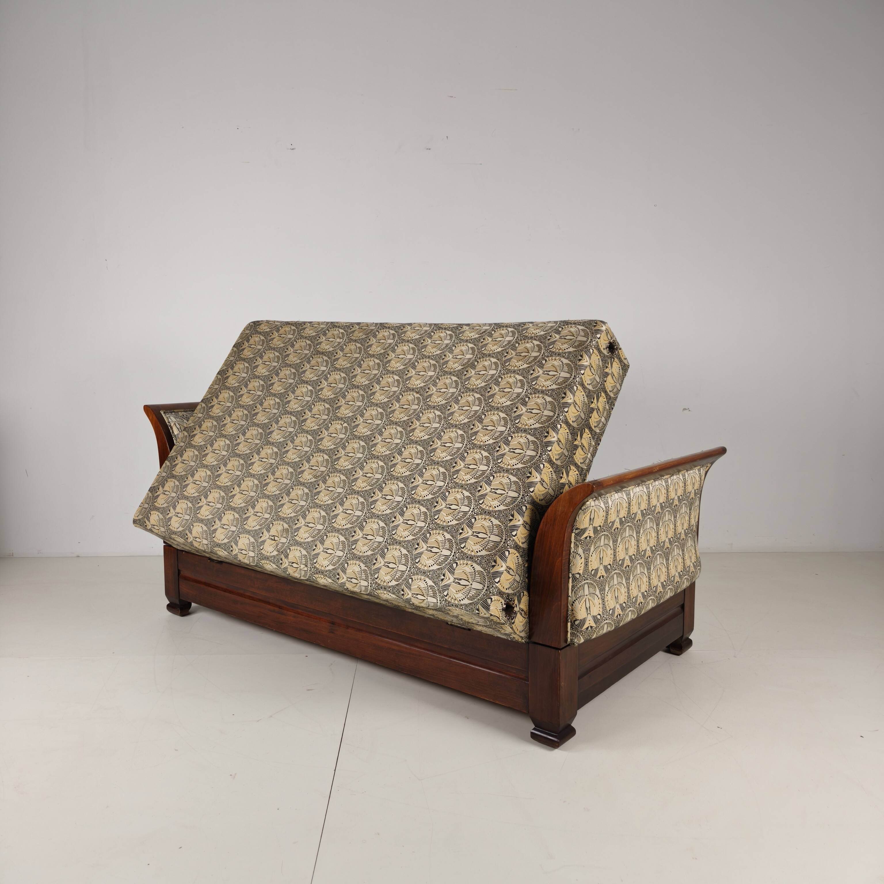 Art Deco Daybed with Hidden Storage & Adjustable Positions
