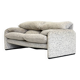 Cassina Maralunga 2-seater sofa by Vico Magistretti off-white with subtle pattern