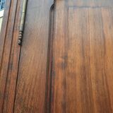 Armoire parisienne