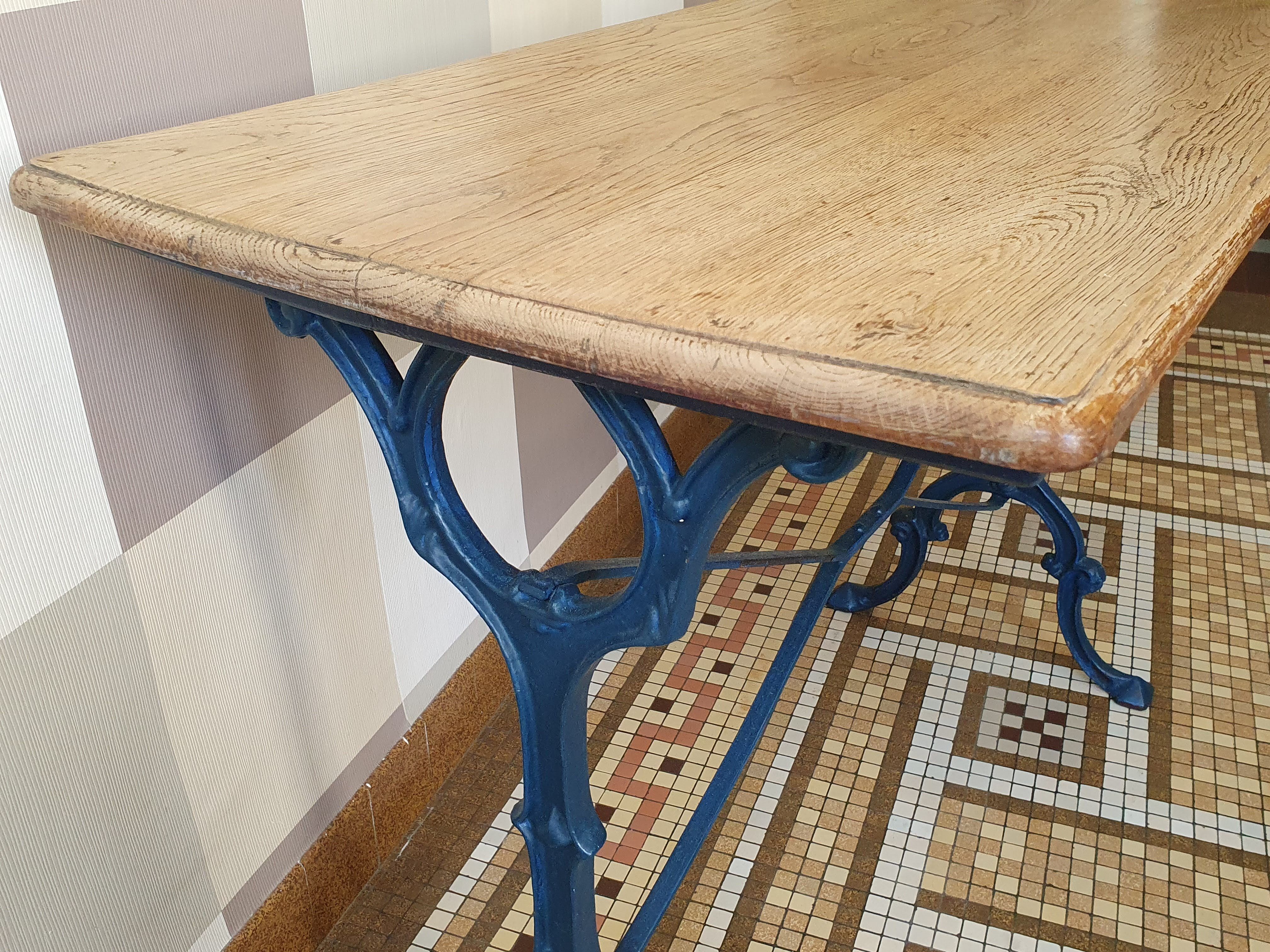 Bistro table wooden tray