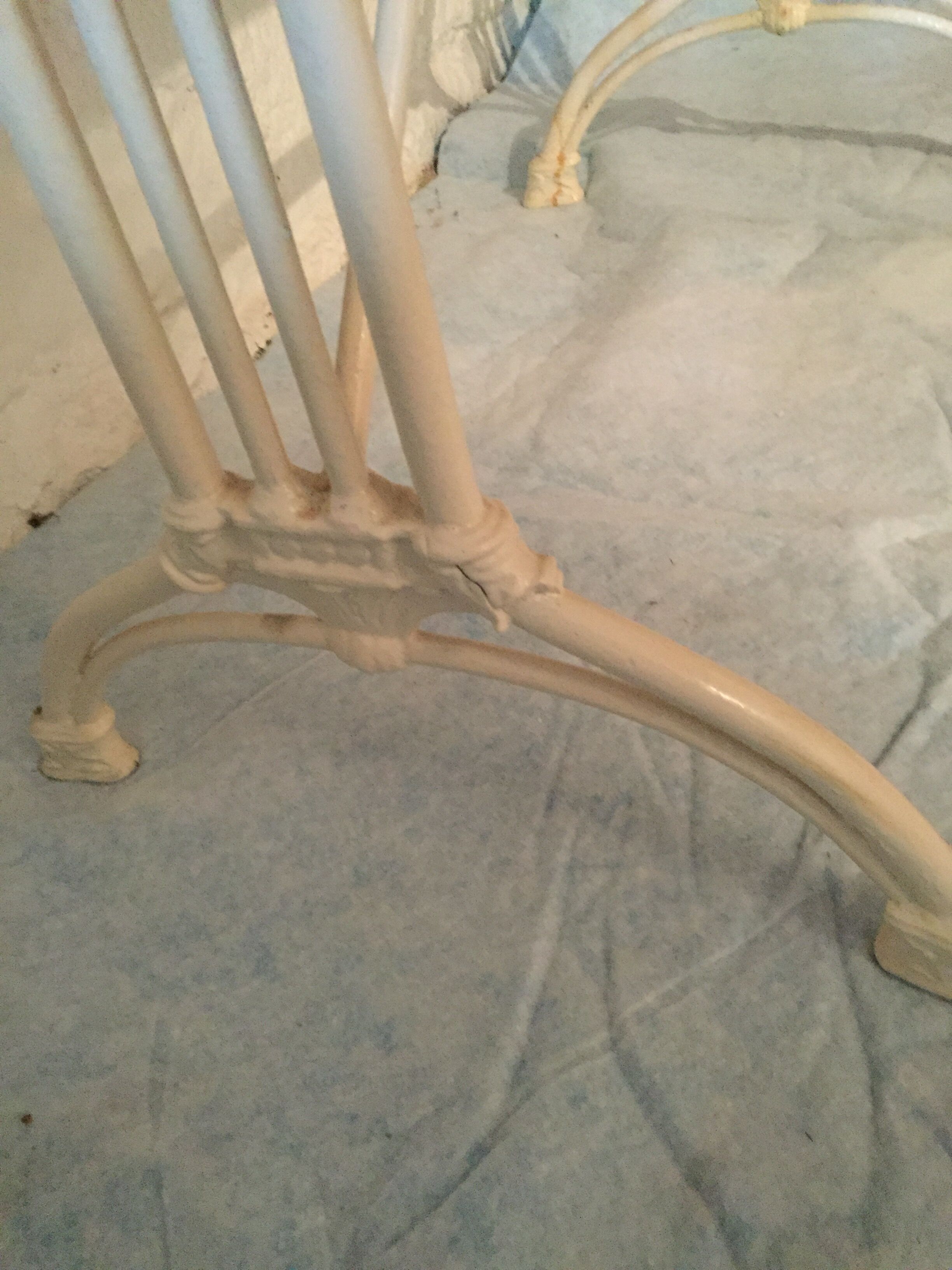 Table bistrot en marbre