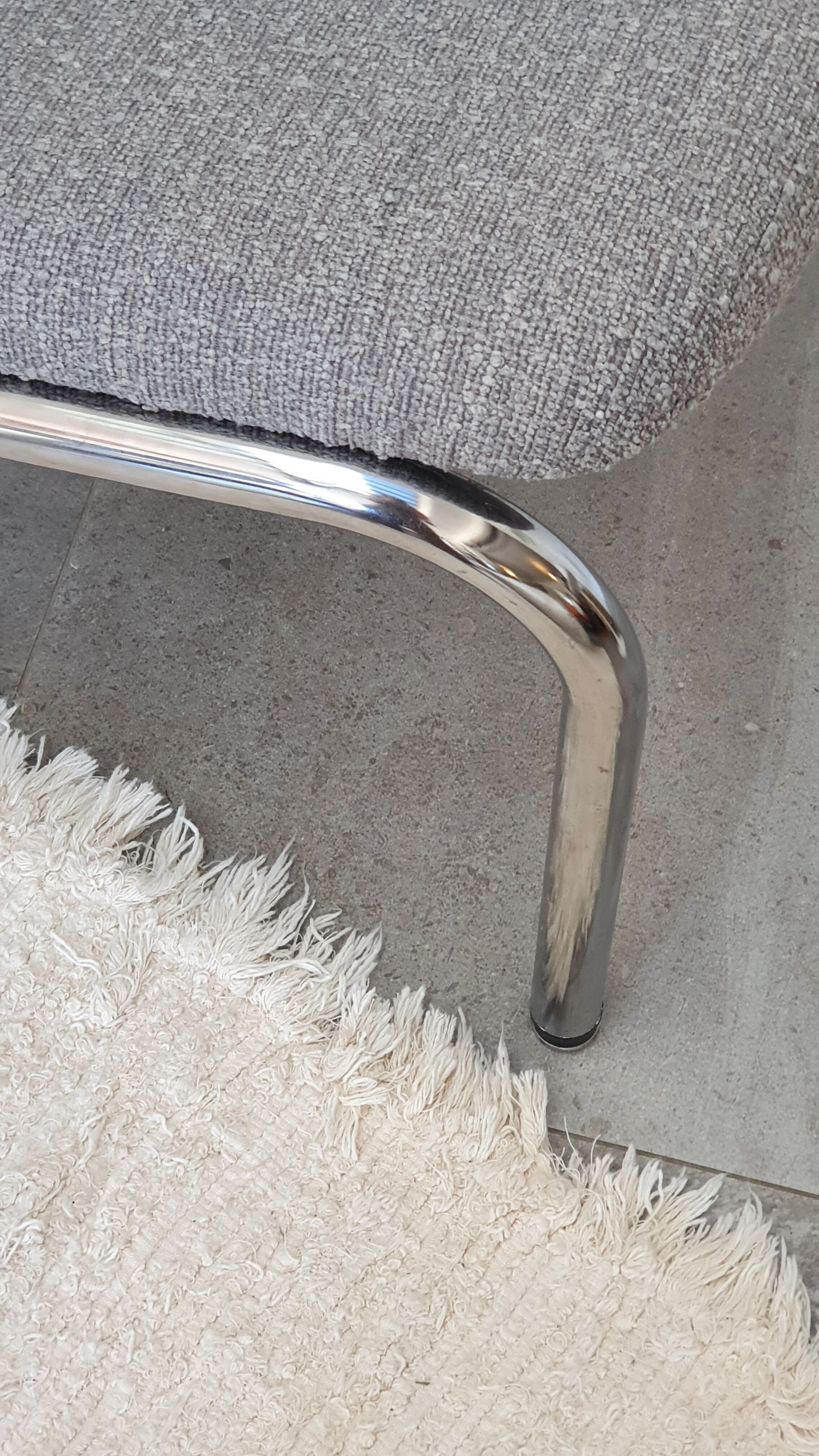 Chauffeuse fauteuil design vintage des années 70 bouclette