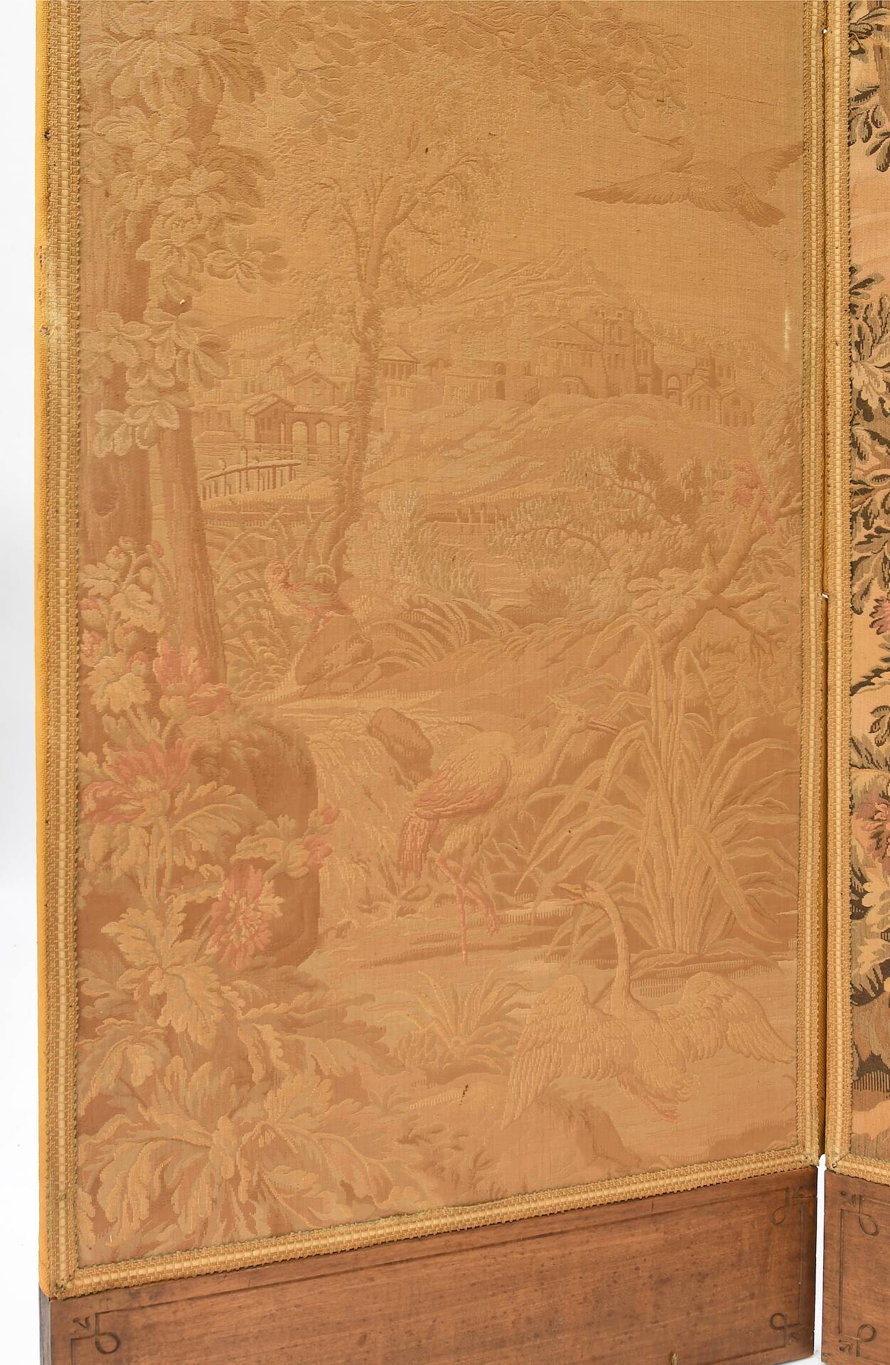 3-panel screen with tapestry decorated with landscape scenes