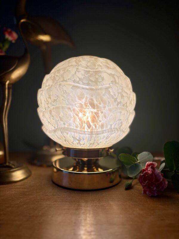 Lampe globe vintage art déco en verre de Clichy jaune