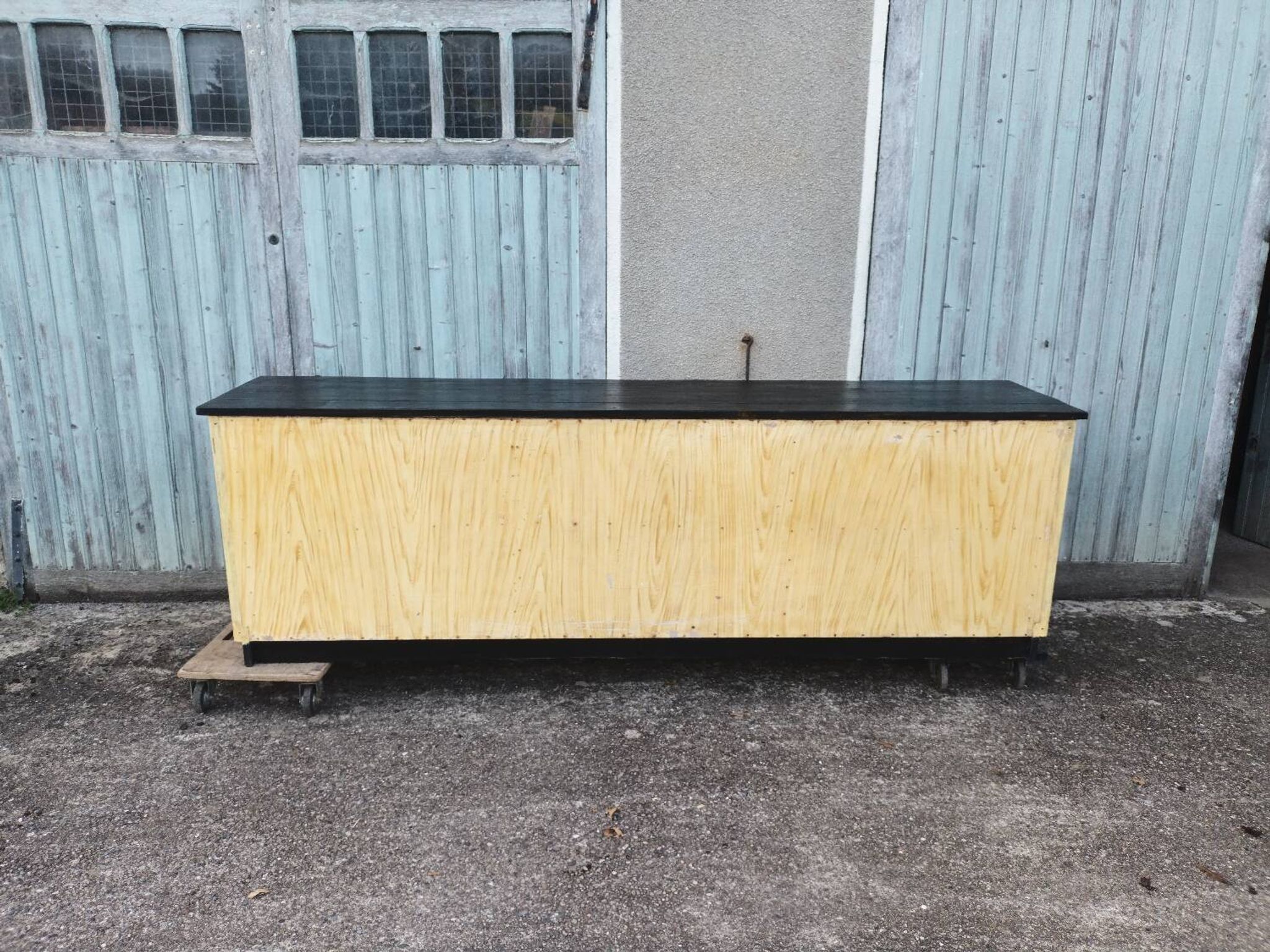 Shop furniture