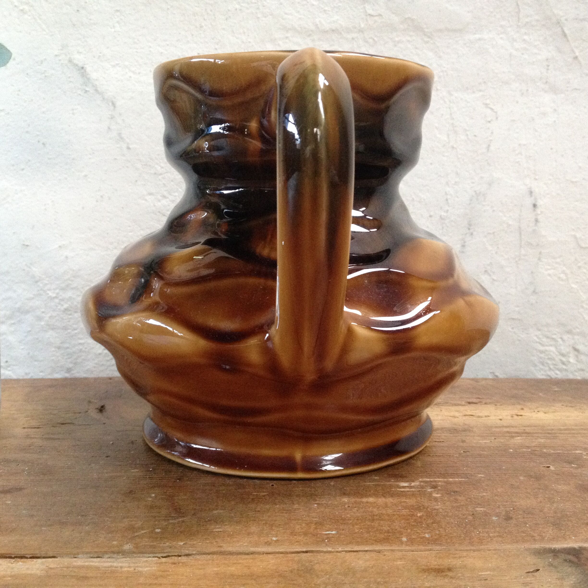 Pitcher Sarreguemines in dabbling