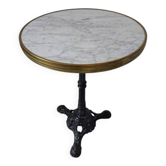 Bistro table