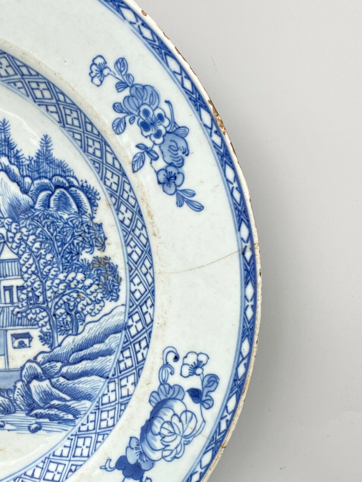 Blue and white porcelain dish China XVlllth pagoda decoration