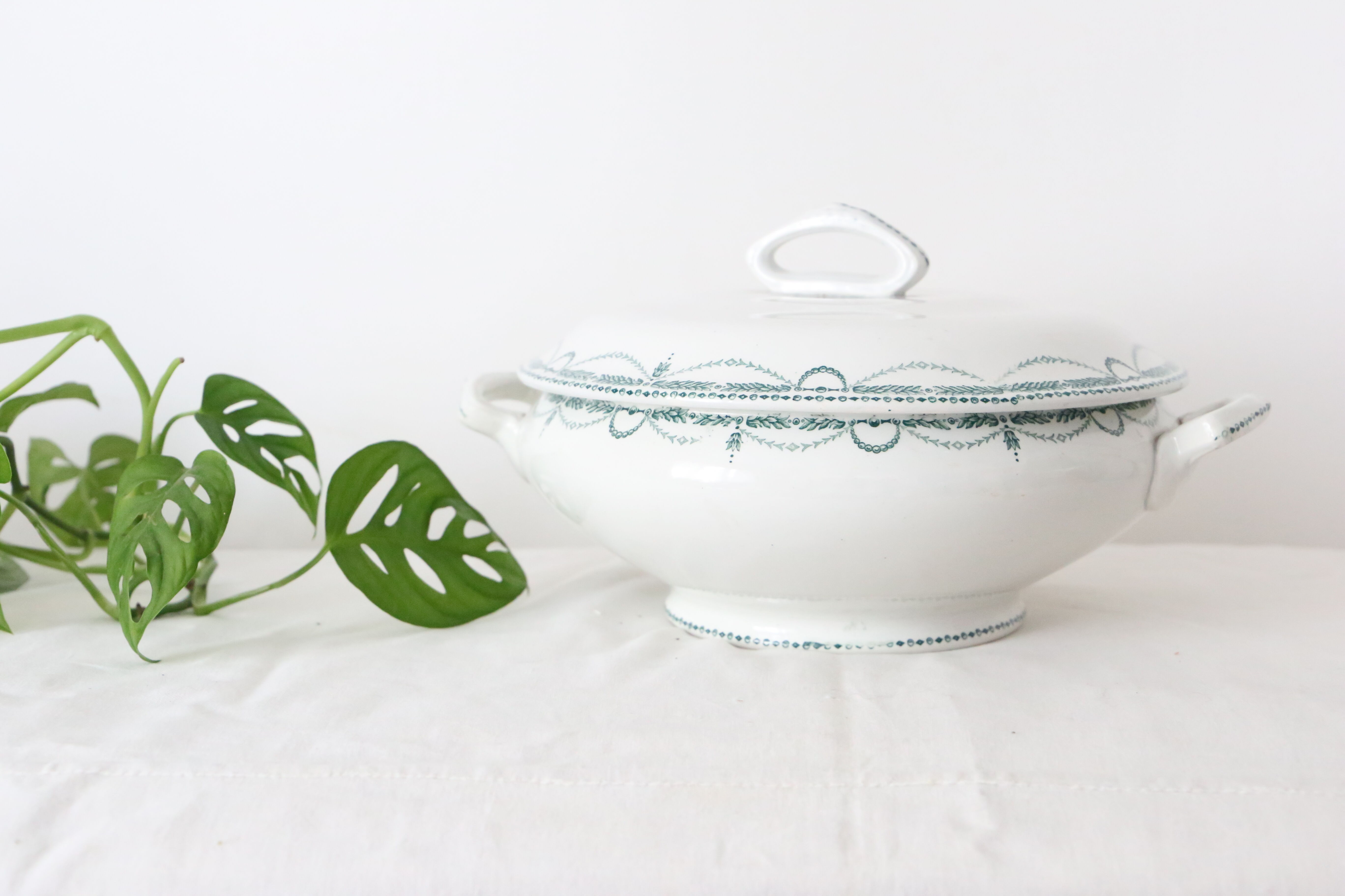 René model tureen or salad bowl, Saint Amand, Terre de Fer, French manufacture