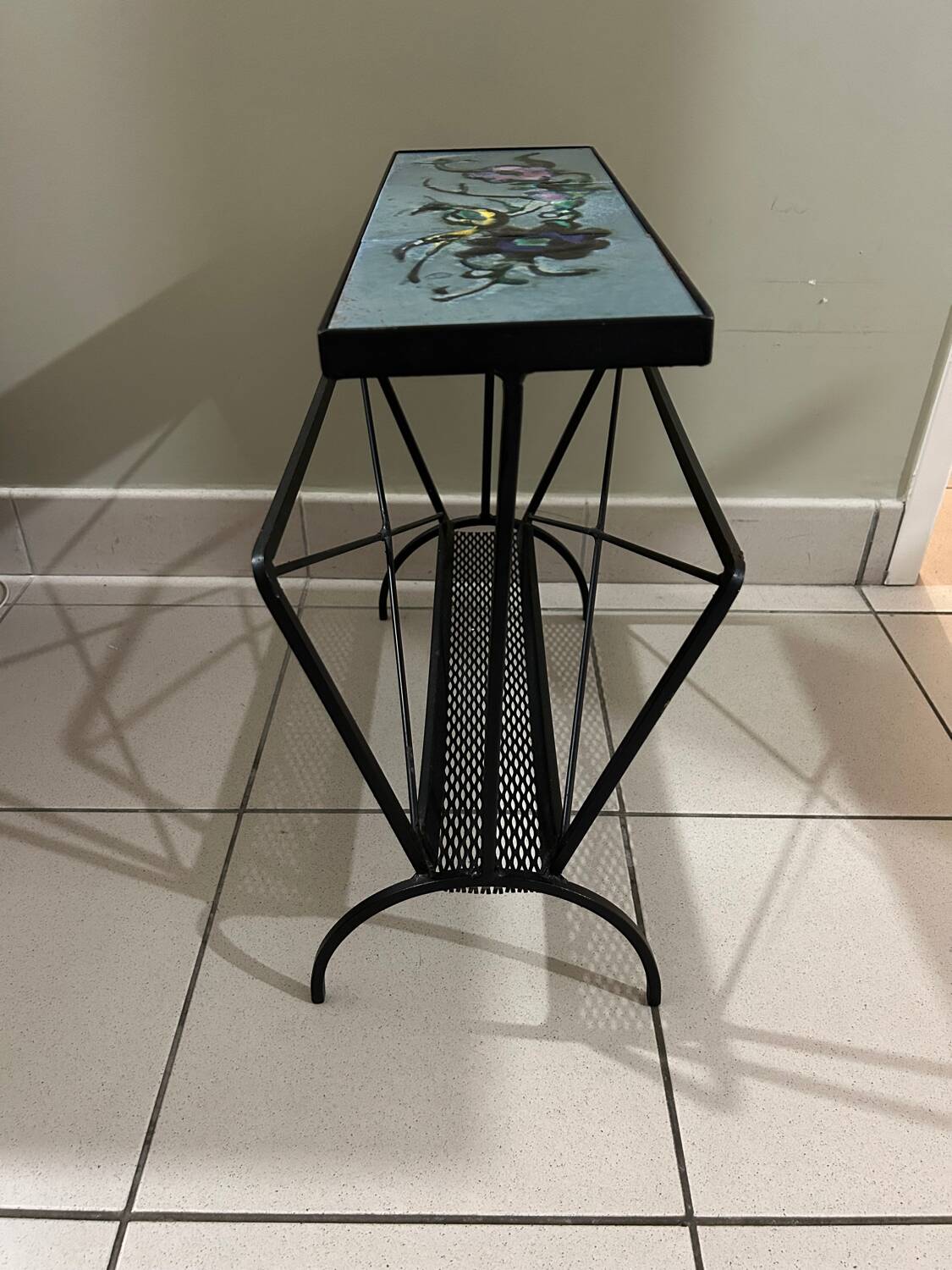 Vintage magazine rack