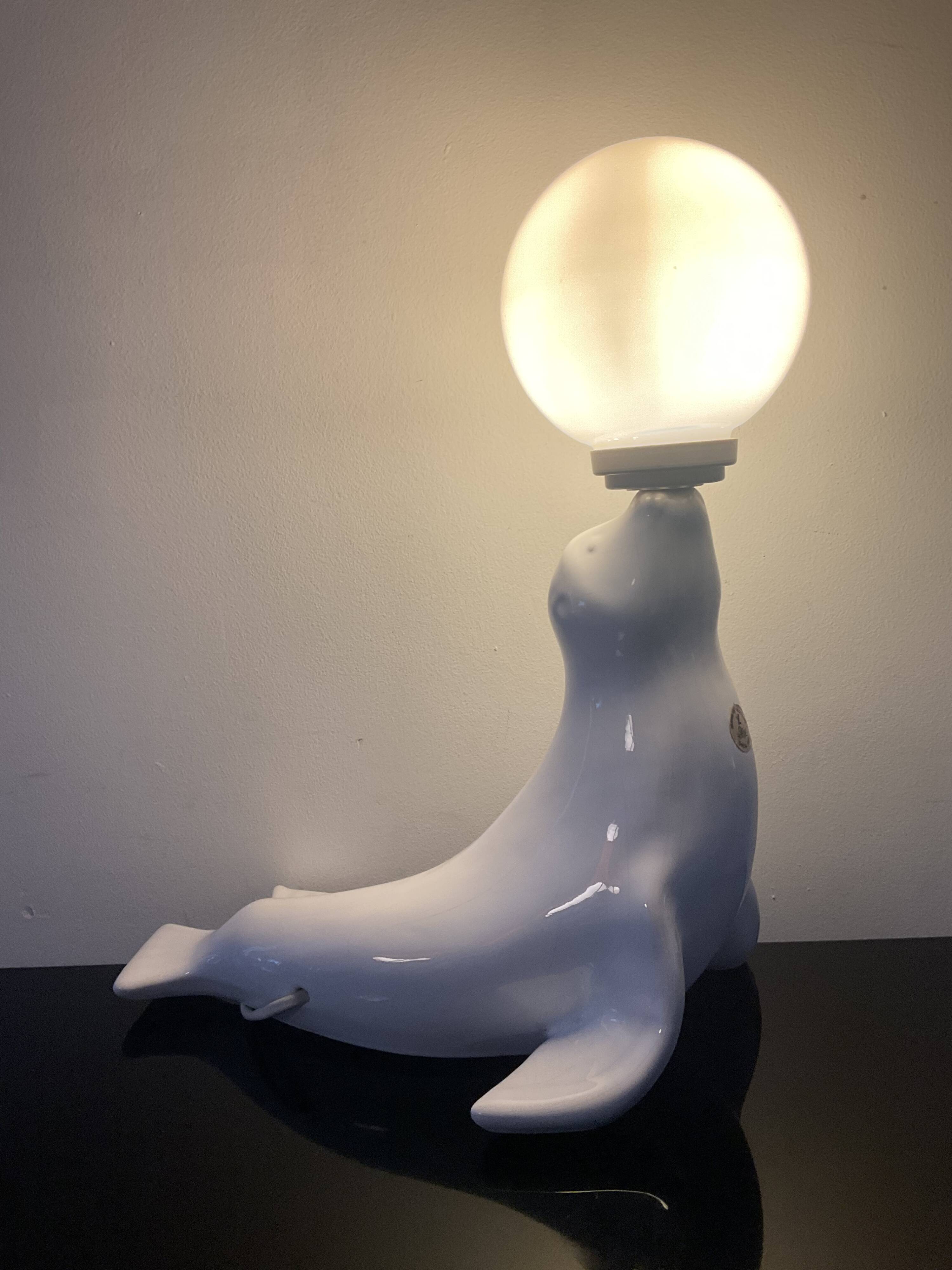 Lampe Otarie vintage en céramique de Delfts années 60