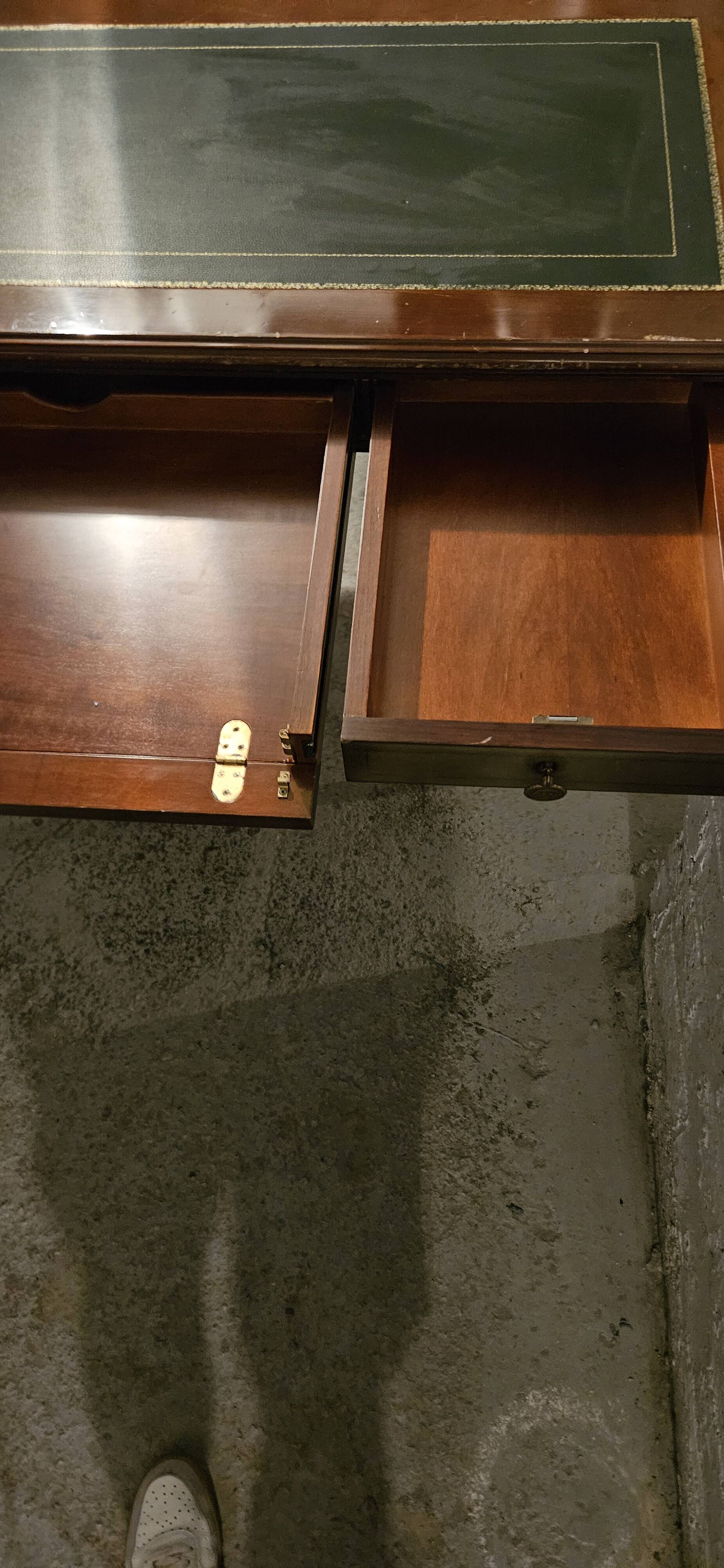 Bureau syle directoire Genoveva et son fauteuil