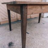 Farm table