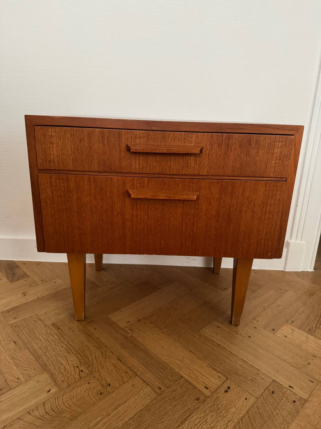 Scandinavian side table/dresser in vintage teak from the 1950s-1960s.