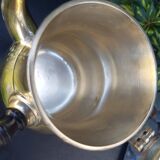 Chocolate maker in silver metal
