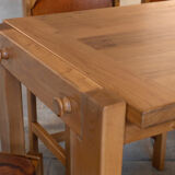 Regain home dining room set