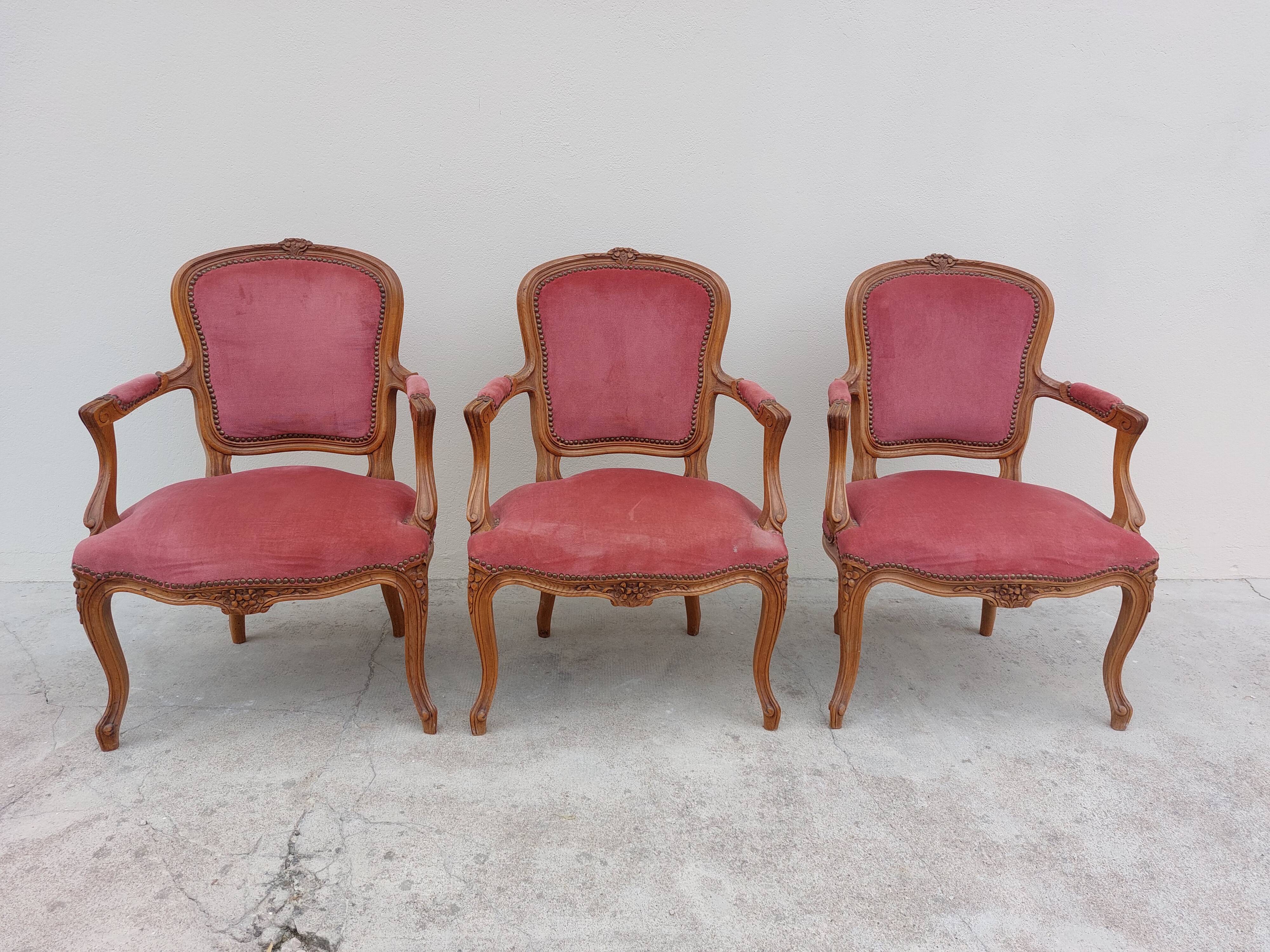 Series of 3 Louis XV chairs in old oak