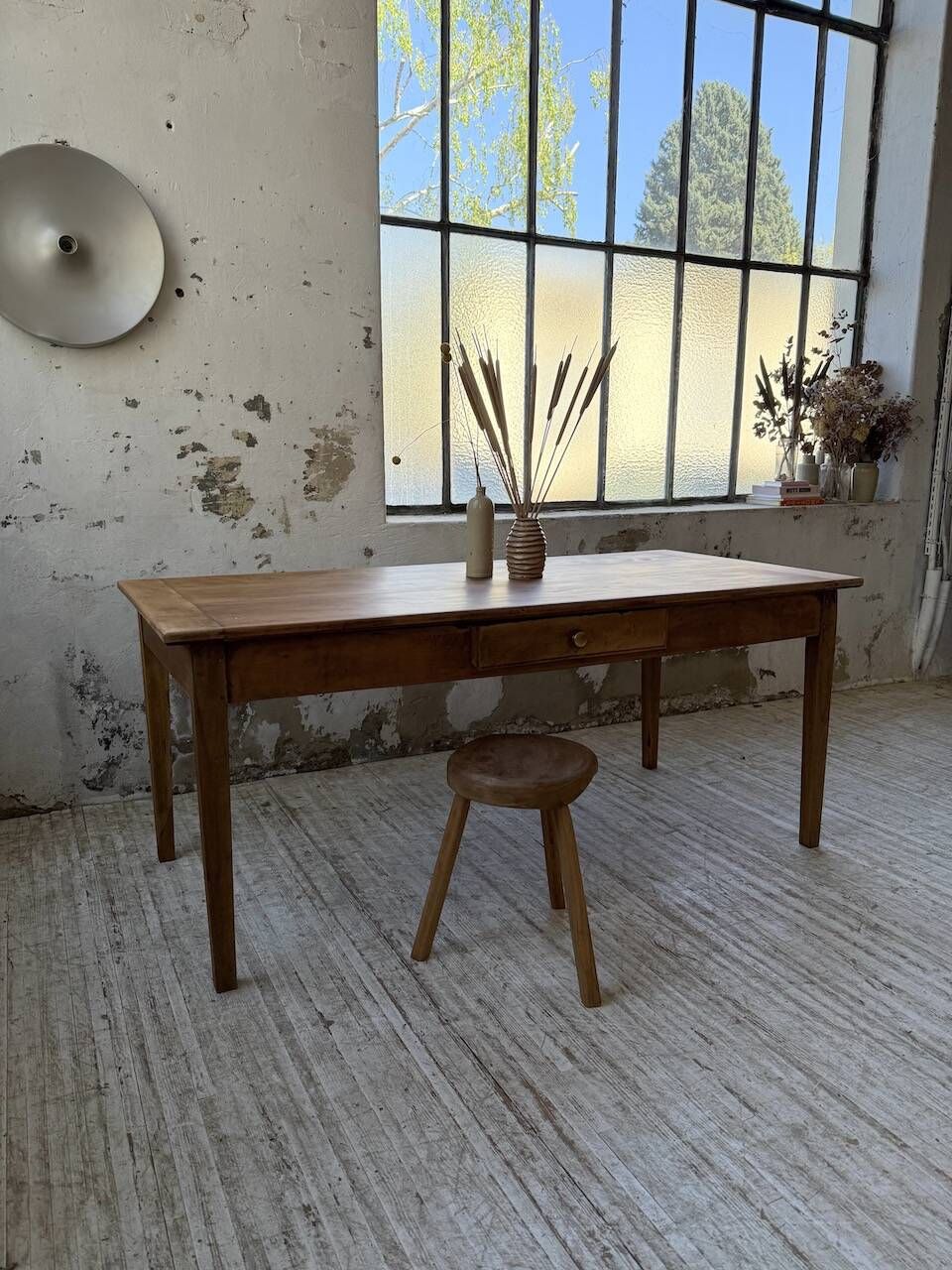 Cherry farmhouse table with spindle legs, 1950s