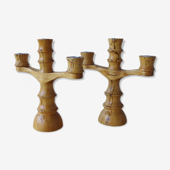 Ensemble de 2 chandeliers en bois