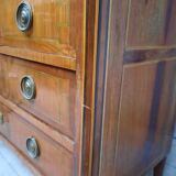 18th century veneer chest of drawers