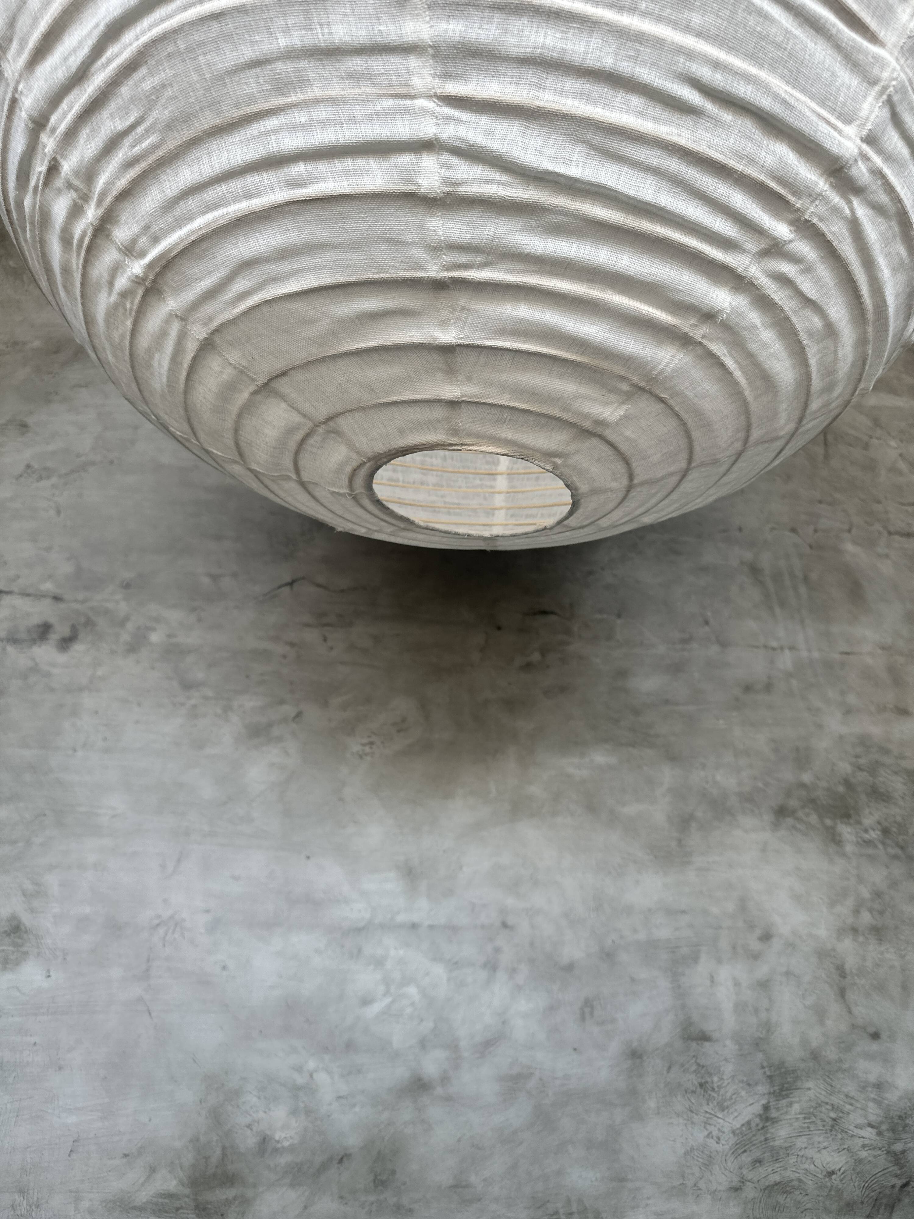 Very large round Japanese-style rattan and natural linen pendant light D:80