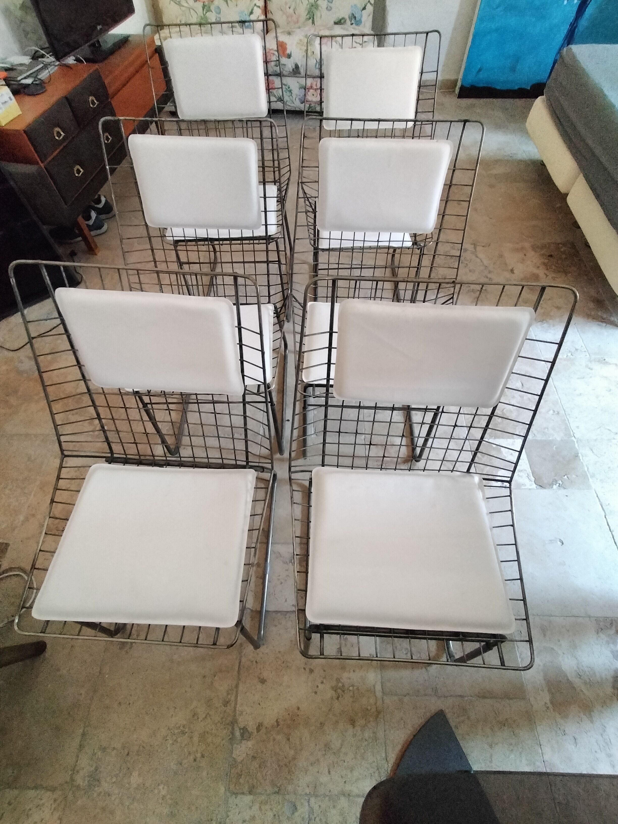 Braakman chairs