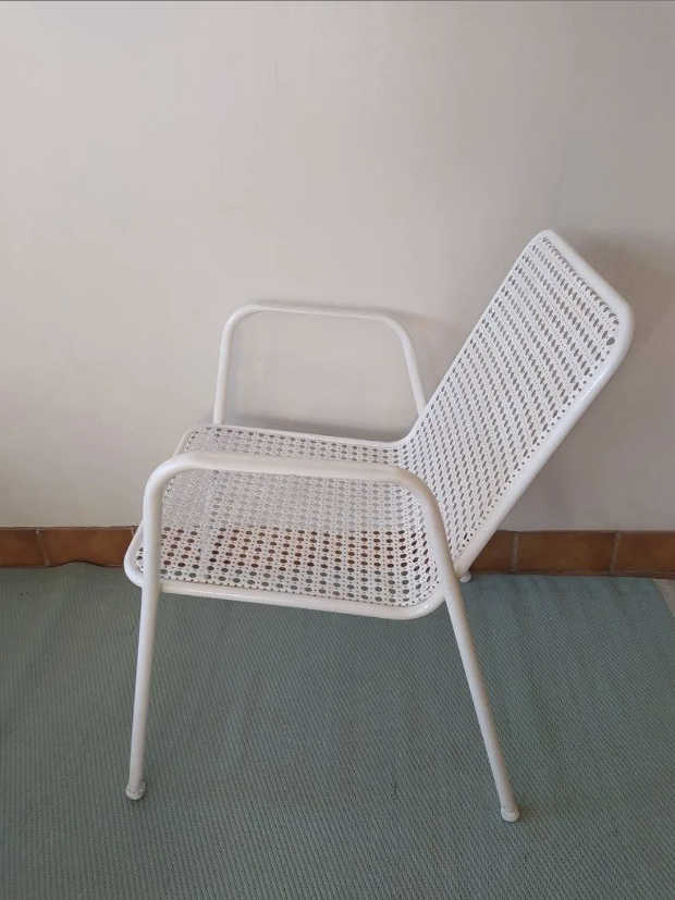 Chaises fauteuils en metal Emu Rio