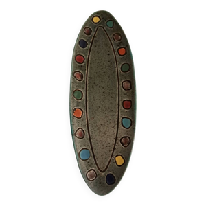 plat décoratif en céramique.